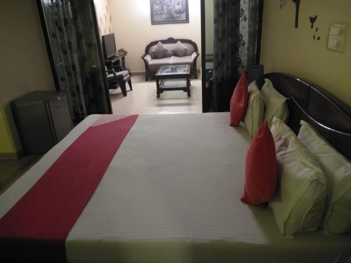 Hotel Home Stay Dwarka Delhi  Eksteriør billede