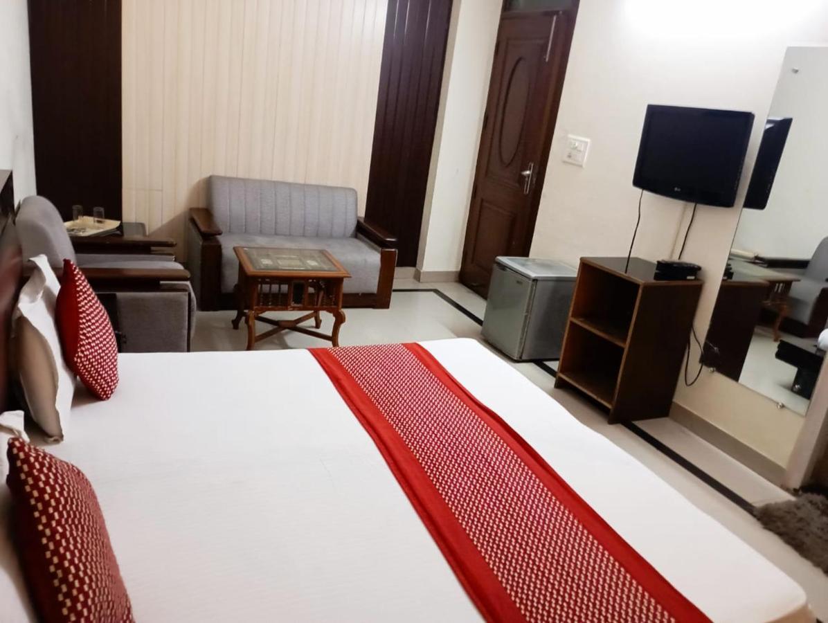 Hotel Home Stay Dwarka Delhi  Eksteriør billede