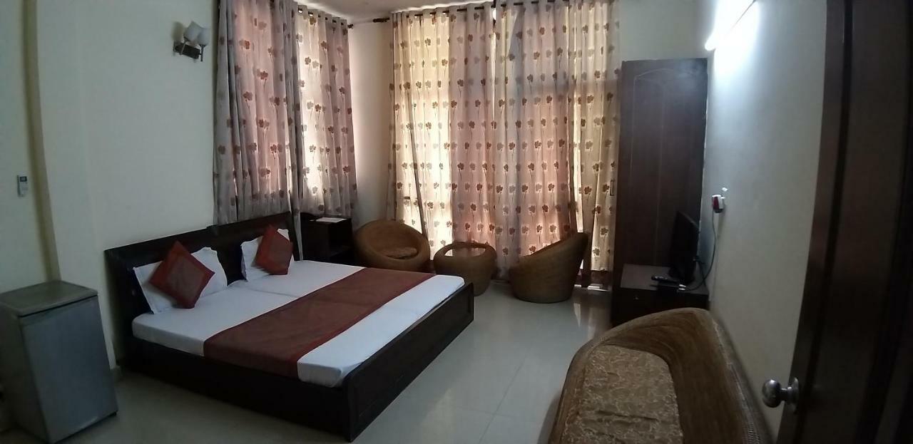 Hotel Home Stay Dwarka Delhi  Eksteriør billede